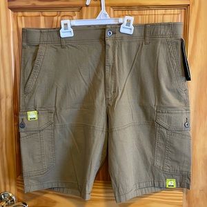 Brand new Lee Extreme Motion shorts